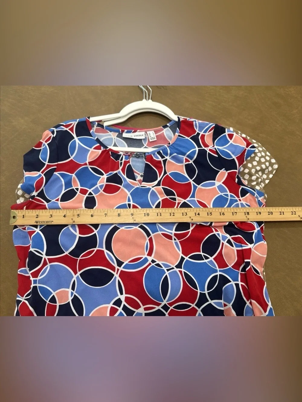 Susan Graver Women's M Lot of 3 Short Sleeve Tops Keyhole Accent Multicolor
